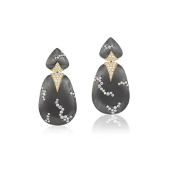 Crevice Diamond Earrings