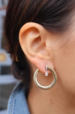 Feelings Earrings with Pear Diamonds