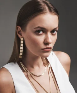 Foundation Square Chain Choker