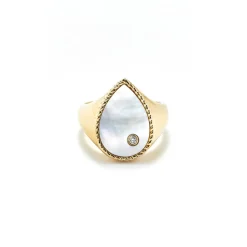 Mother of Pearl Pear Signet Ring