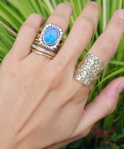 Twinkle Ten Table Ring